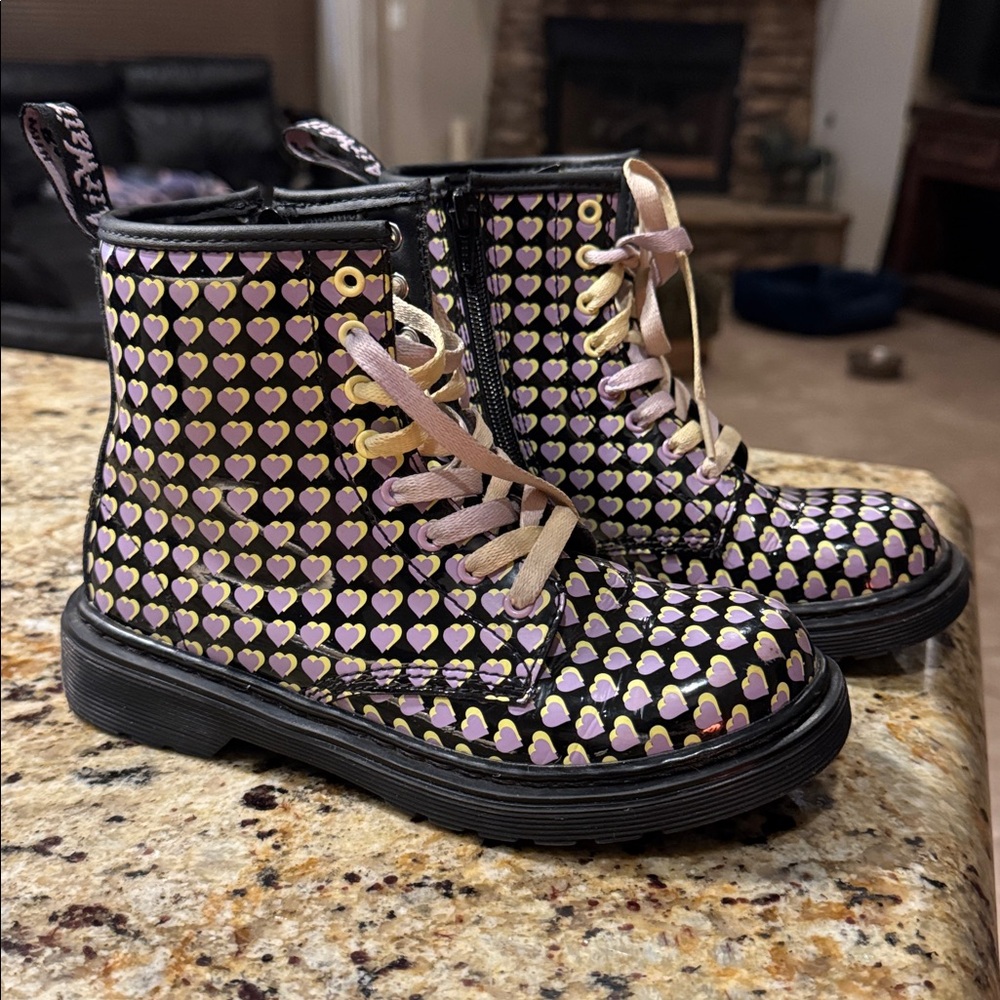 Dr. Martens Heart Patterned girl Boots with Yellow Laces size 2